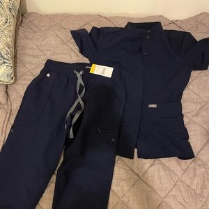 NWT FIGS XXS NAVY SCRUB SET